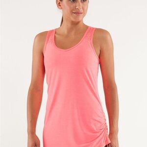 Lululemon Run: Tie And Fly Tank
Flash Light 6